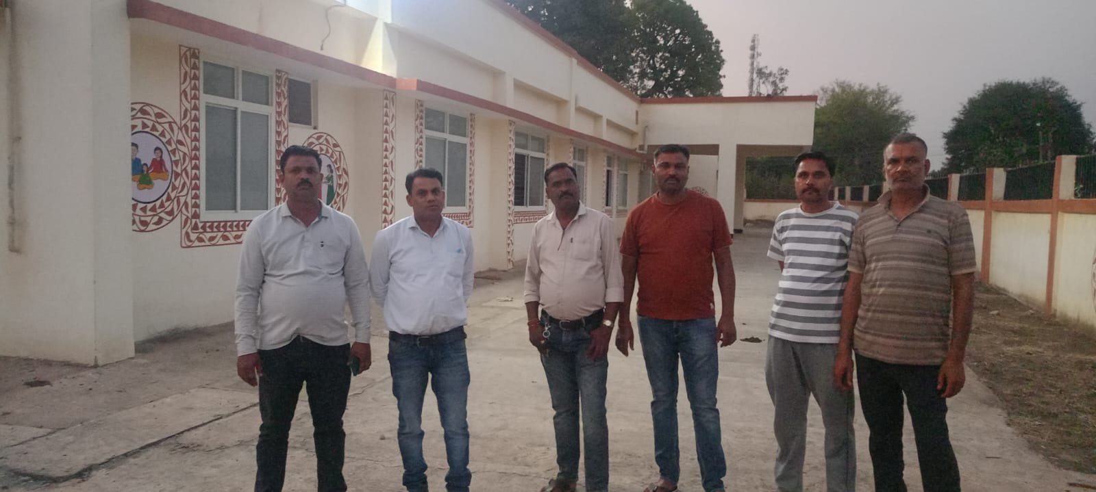 *करोड़ों की लागत से बने प्राथमिक स्वास्थ्य केंद्र कुआं मैं अनियमितताओं का भंडार, 2 WhatsApp Image 2026 03 16 at 09.12.26