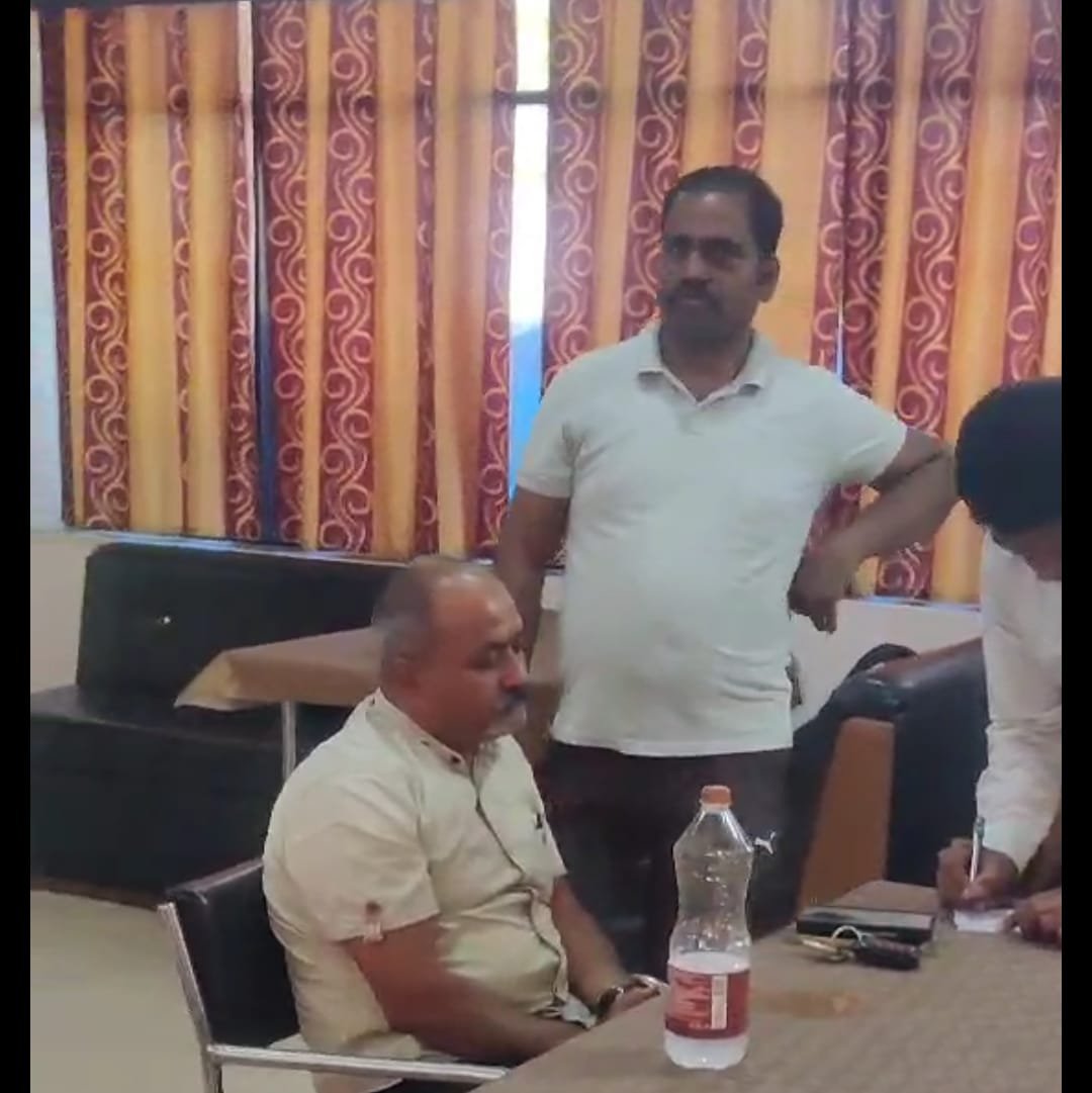 एसीबी बिलासपुर की मुंगेली जिले में बड़ी ट्रैप कार्यवाही। 2 WhatsApp Image 2026 03 27 at 07.53.47