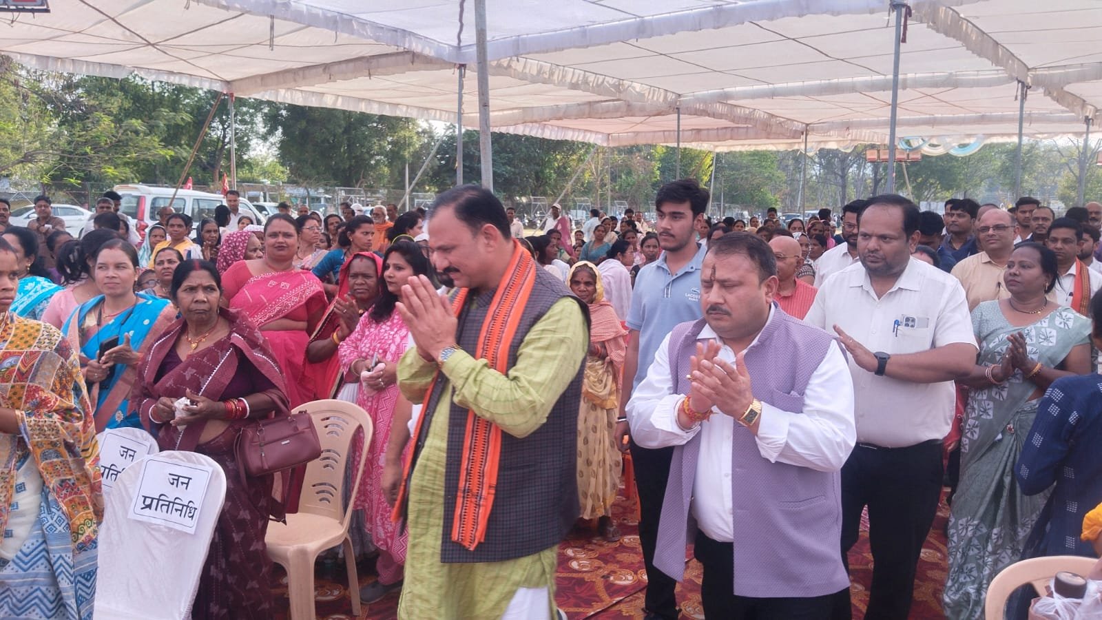 मनेंद्रगढ़ की बड़ी छलांग: स्वास्थ्य मंत्री श्यामबिहारी जायसवाल ने किया फिजियोथेरेपी कॉलेज का भूमिपूजन, बनेगा संभाग का 'मेडिकल हब' 3 WhatsApp Image 2026 04 03 at 23.05.09