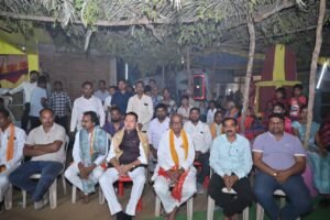 विधायक डॉ. संपत अग्रवाल ने कुदारीबाहरा और सलडीह में की जनसंपर्क की नई शुरुआत, 'गाँव चलो-घर चलो अभियान' को मिला भारी जनसमर्थन 2 WhatsApp Image 2026 04 12 at 14.41.08