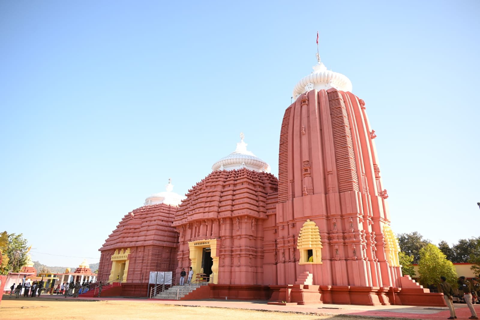 WhatsApp Image 2026 04 19 at 16.26.27