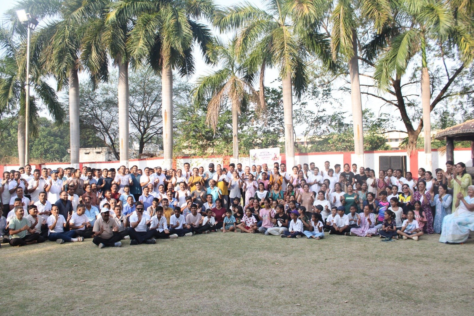 *विश्व साइकिल दिवस पर मनेन्द्रगढ़ बना फिटनेस और पर्यावरण जागरूकता का केंद्र* 3 WhatsApp Image 2026 06 08 at 13.37.07 1