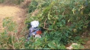 मछली चोरी की रंजिश में खूनी खेल..स्कॉर्पियो से बाइक को मारी टक्कर, फिर खेत में दौड़ा- दौड़ाकर युवक की निर्मम ह#त्या 1 WhatsApp Image 2026 07 13 at 13.26.17