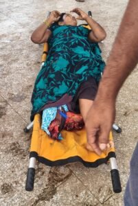 गर्भवती महिला आरक्षी आभा तिवारी ने दिखाई अदम्य वीरता: अपनी जान जोखिम में डालकर ट्रेन हादसे में महिला यात्री को बचाने का किया प्रयास 2 WhatsApp Image 2026 07 26 at 17.08.44