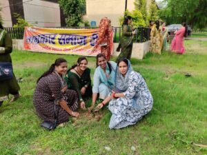 हैहयवंशीय ताम्रकार समाज नवयुवक मंडल रीवा द्वारा वृहत् वृक्षारोपण संपन्न 1 WhatsApp Image 2026 07 31 at 16.13.44
