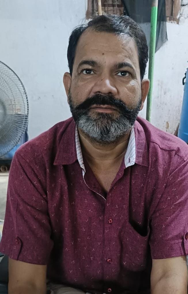 नाबालिग से दुष्कर्म का आरोपी तरूण जायसवाल पटना से गिरफ्तार, सरगुजा पुलिस की बड़ी कार्रवाई 1 WhatsApp Image 2026 08 06 at 17.05.55