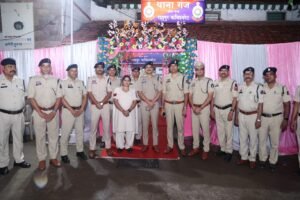 रायपुर पुलिस कमिश्नरेट का बड़ा कदम: थाना गंज में “ई-मालखाना” प्रणाली का शुभारंभ, कोतवाली डिवीजन पूरी तरह हुआ डिजिटल 2 WhatsApp Image 2026 08 07 at 20.19.08 1