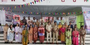 कांकेर पुलिस ने विद्यार्थियों को सिखाए साइबर सुरक्षा और यातायात सुरक्षा के गुर, 600 छात्र हुए लाभान्वित 1 WhatsApp Image 2026 08 21 at 18.06.49