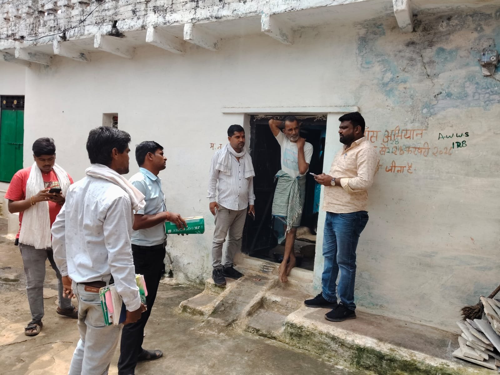 स्लीमनाबाद से इस वक्त की बड़ी खबर सामने आ रही है। 1 WhatsApp Image 2026 09 15 at 22.08.36 1