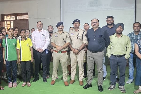 छत्तीसगढ़ पब्लिक स्कूल में साइबर सुरक्षा को लेकर जागरूकता कार्यक्रम 1 WhatsApp Image 2026 09 22 at 16.43.16
