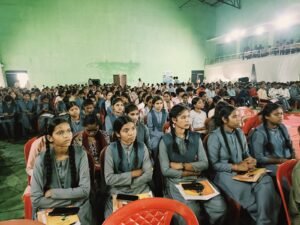गरियाबंद में ‘युवा उड़ान 2026’ का भव्य आगाज, विकसित छत्तीसगढ़ के संकल्प के साथ युवाओं ने भरी नई उड़ान 2 WhatsApp Image 2026 09 23 at 13.58.13