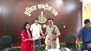 गुम मोबाइल पाकर खिले चेहरों पर मुस्कान, नीमच पुलिस ने लौटाए 105 मोबाइल 1 WhatsApp Image 2026 09 28 at 20.44.29
