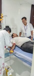 उर्मिला मेमोरियल हॉस्पिटल, रायपुर में गंभीर रक्त रोगों पर संगोष्ठी एवं रक्तदान शिविर का आयोजन 2 WhatsApp Image 2026 10 02 at 17.47.49