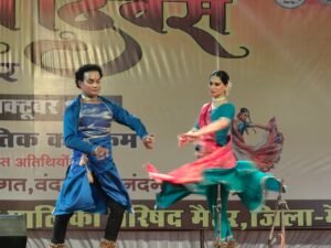 मैहर गौरव दिवस पर रंगारंग सांस्कृतिक कार्यक्रमों ने बांधा समां 4 WhatsApp Image 2026 10 06 at 09.58.22