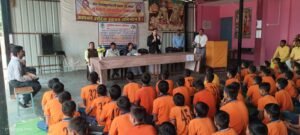 बच्चों के सुरक्षित भविष्य के लिए न्यायाधीशों ने संभाली कमान, स्कूलों में गूंज रहा ‘सुरक्षित बचपन’ का संदेश 3 WhatsApp Image 2026 10 29 at 13.05.58