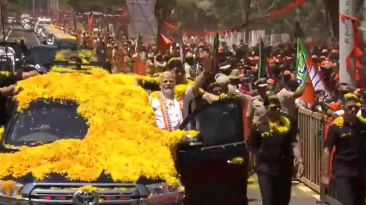 12_03_2023-pm_modi_karnataka_road_23353547_11533816