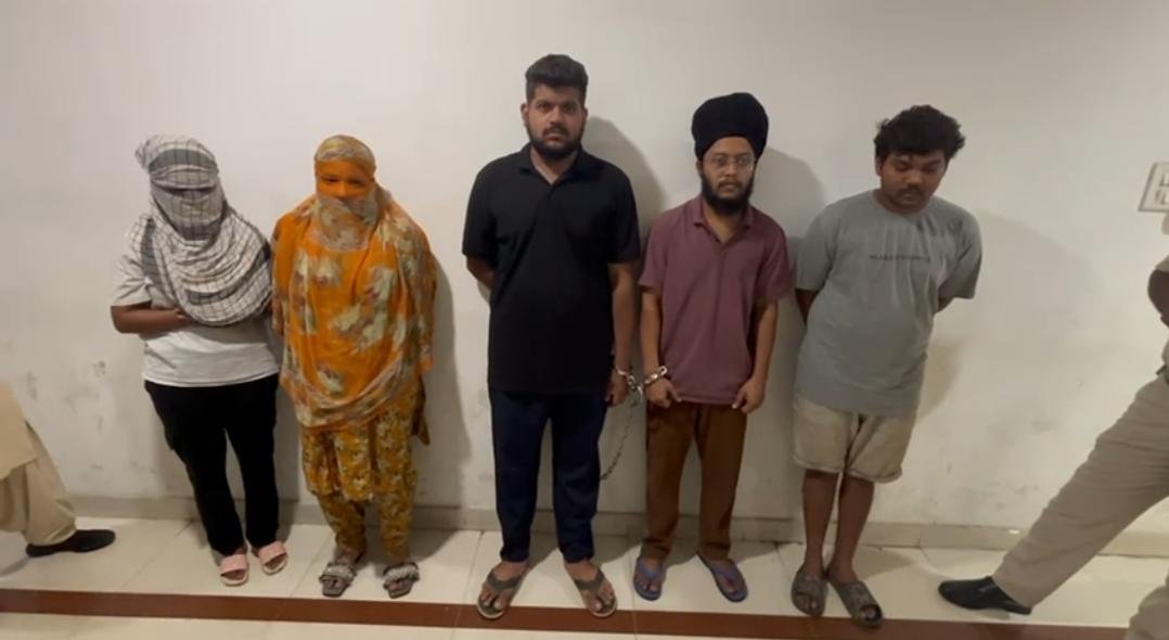 WhatsApp Image 2025-08-22 at 17.45.39