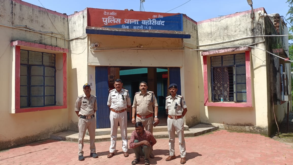 फर्जी सिम एक्टीवेट कराकर सायबर ठगी करने वाले बहोरीबंद पुलिस की गिरफ्त मे।