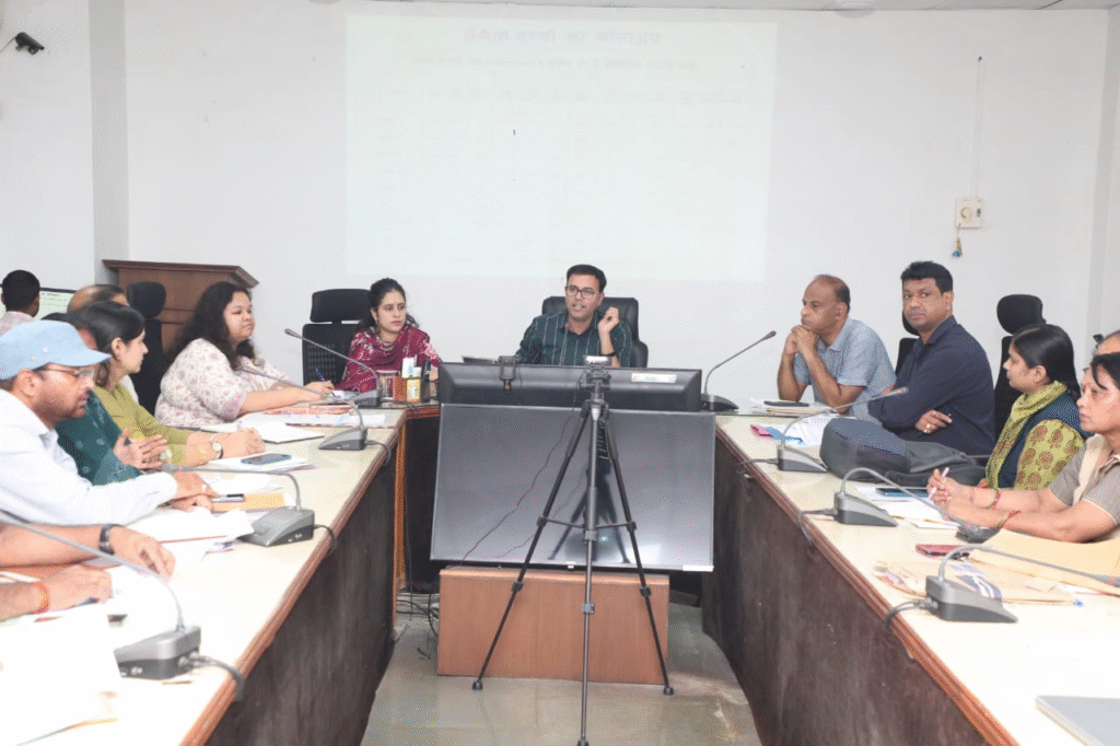 मातृ एवं शिशु मृत्यु दर में कमी लाने स्वास्थ्य और महिला एवं बाल विकास विभाग में बेहतर समन्वय जरूरी- कलेक्टर