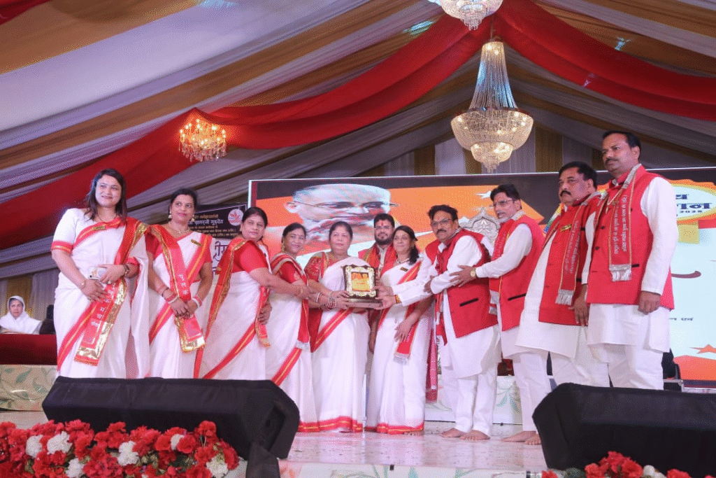 डबरा का गौरव – पुलक परिवार की शान!