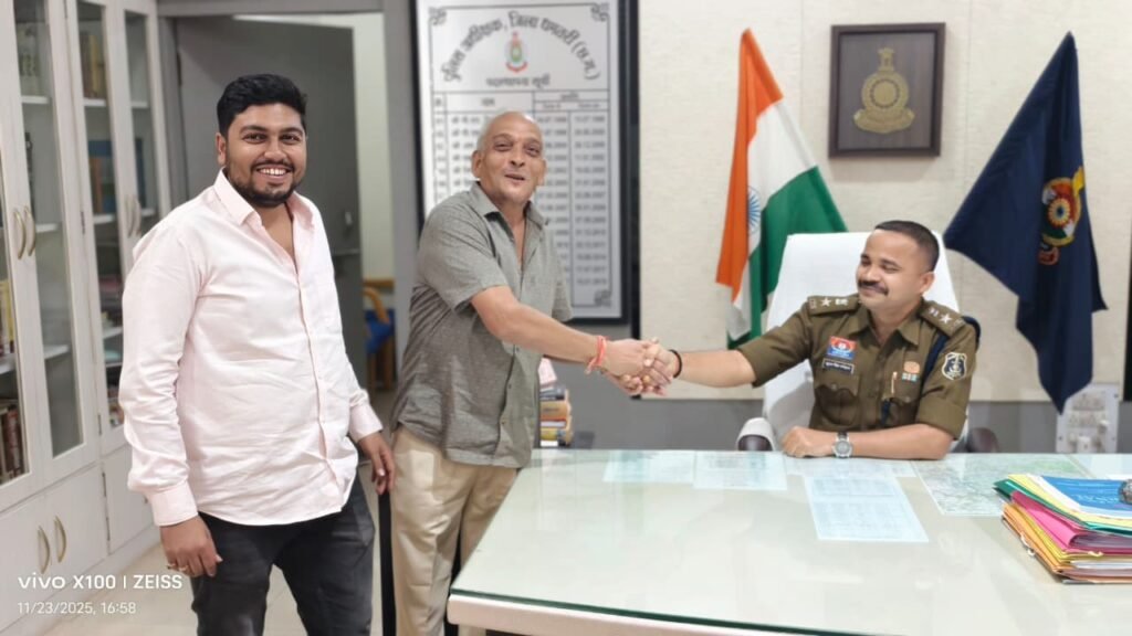 बरड़िया ज्वेलर्स गोलीकांड एवं डकैती प्रयास का धमतरी पुलिस ने किया खुलासा