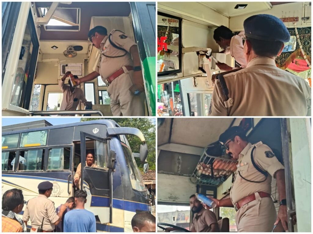 यात्रियों की सुरक्षा हेतु एसपी. के निर्देश पर धमतरी पुलिस यातायात द्वारा की गई यात्री वाहनों की सघन जांच