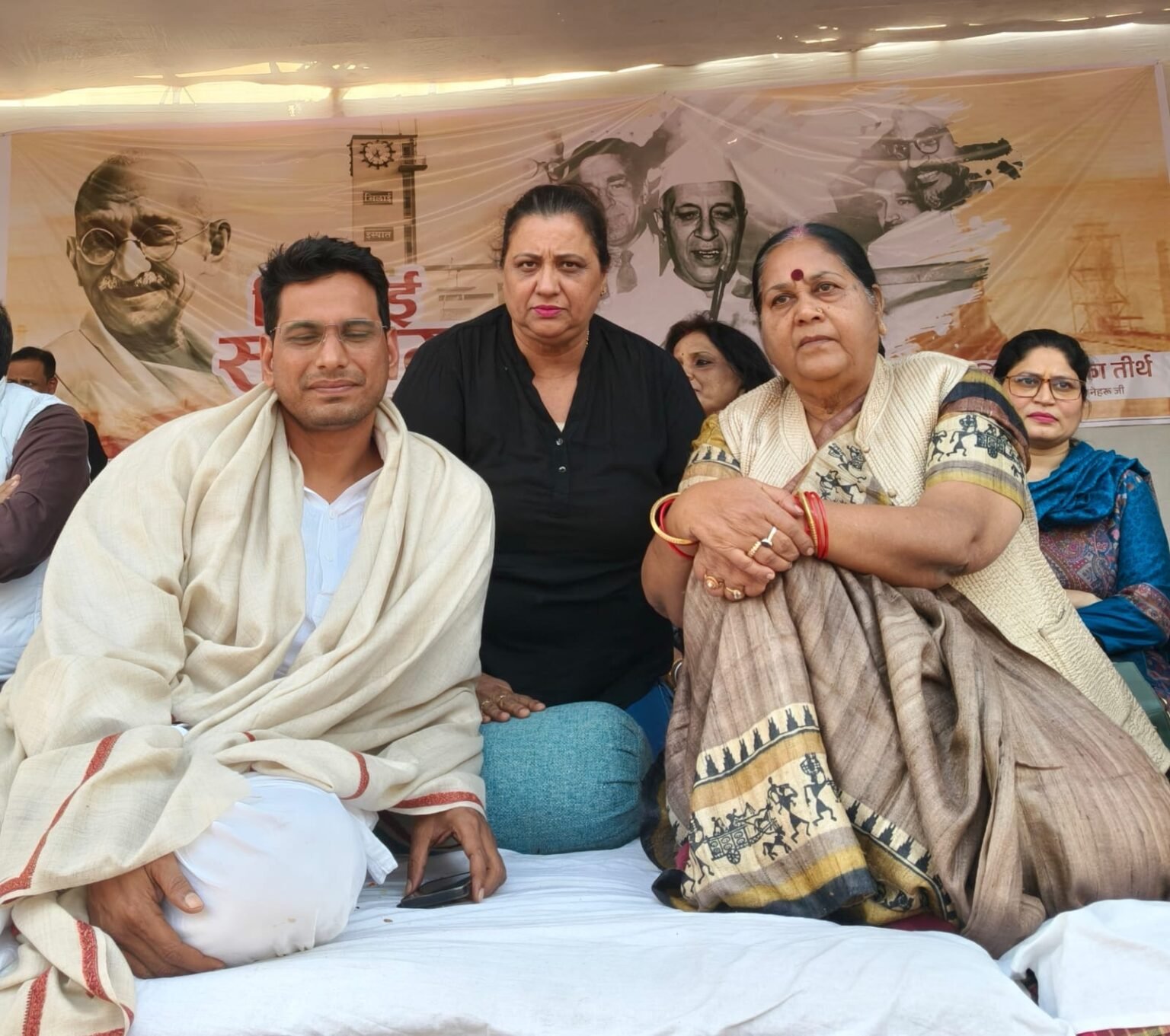 5de36f4f 216c 4b19 93d6 7bbe0b6f0461