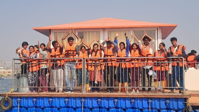 WhatsApp Image 2025-12-04 at 19.15.33