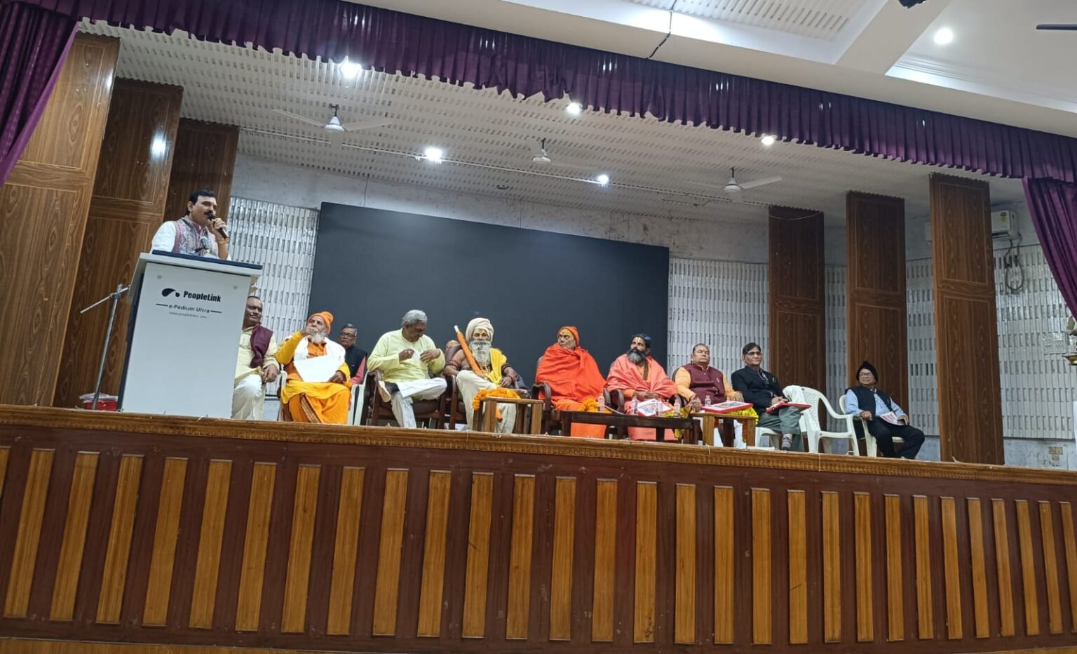 f30cd284 14e2 4ca7 b133 346629a24539