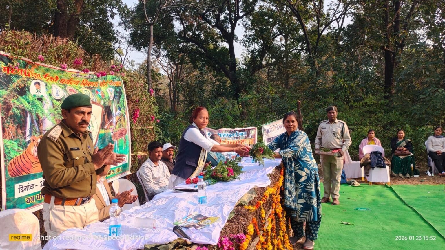 5ced597b 542c 4ad4 8995 0d5cb5c5a992