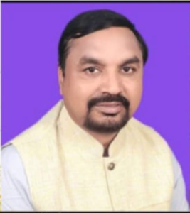 बोर्ड परीक्षा में अधिक अंक पाने के लिए रसायन विषय के व्याख्याता डॉ. बेद लाल साहू ने विद्यार्थियों को दिये टिप्स