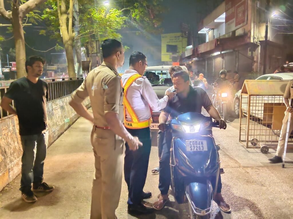 6ca8cb7d 34f4 4ad3 b920 2d0f4ef83c2b