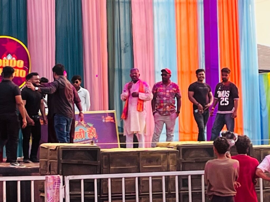 द सिंधी होली कार्निवल: डाडो सुथो फेस्ट का भव्य आयोजन 3 897e847c 67be 4c3c 9e1d 189784d23169