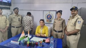 *छिंदवाड़ा रेलवे पुलिस की कार्यवाही :स्टेशन में चोरी करने वाला बदमाश गिरफ्तार WhatsApp Image 2026 03 29 at 15.50.16