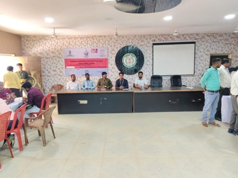 मुंगेली में उद्योग एवं बैंकर कनेक्ट कार्यक्रम संपन्न WhatsApp Image 2026 03 31 at 7.32.34 PM 1