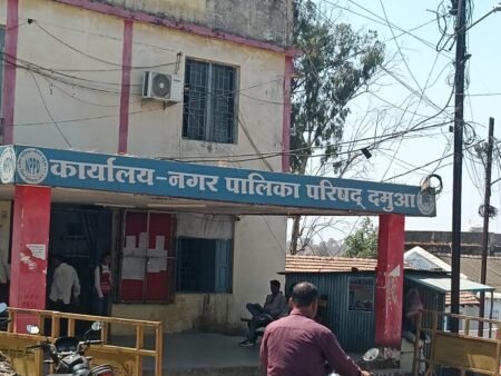 fdbd98d4 fa17 418a 990c dd4754093dd5