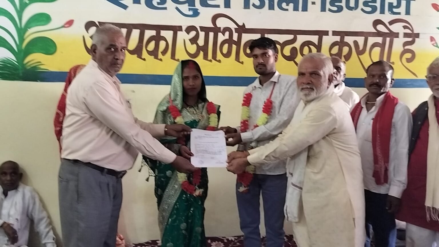 आदर्श पुनर्विवाह बना मिसाल: झारिया सेवा समिति ने पेश की समाज के लिए प्रेरक पहल WhatsApp Image 2026 04 07 at 11.33.53