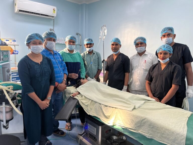 जिला चिकित्सालय में 03 वर्षीय मासूम के गले से सफल ऑपरेशन कर निकाला गया सिक्का WhatsApp Image 2026 04 08 at 17.52.22