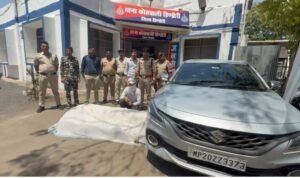 कोतवाली पुलिस की बड़ी कार्यवाही: 101 लीटर अंग्रेजी शराब सहित बलेनो कार जब्त, युवक गिरफ्तार WhatsApp Image 2026 04 10 at 8.24.32 PM