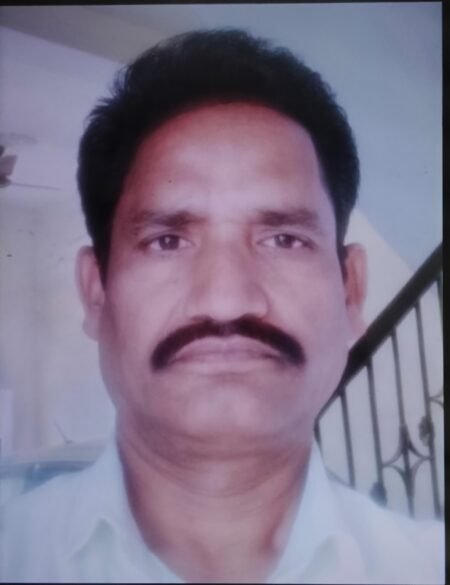 *नागपुर हा० से० स्कूल के प्राचार्य पर उठे सवाल*:*सेवा पुस्तिका सत्यापन की जिम्मेदारी से बचने का प्रयास*? WhatsApp Image 2026 05 31 at 14.57.56