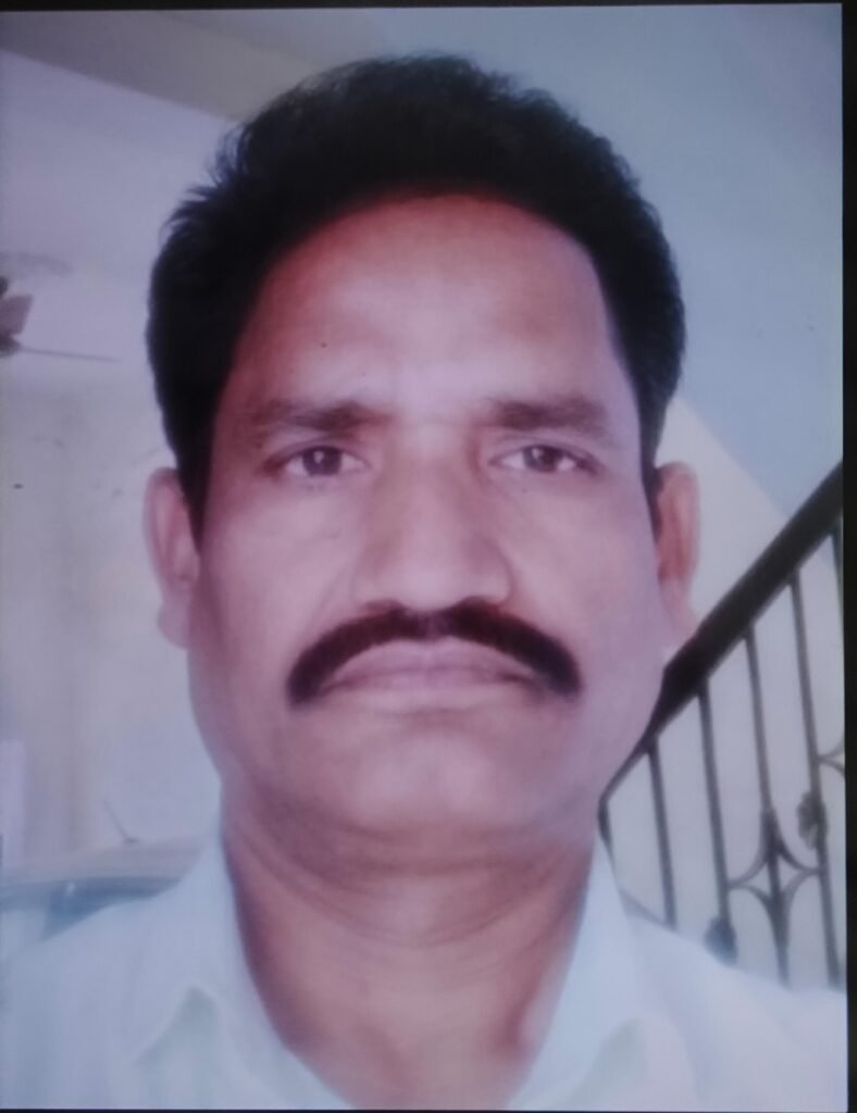 *नागपुर हा० से० स्कूल के प्राचार्य पर उठे सवाल*:*सेवा पुस्तिका सत्यापन की जिम्मेदारी से बचने का प्रयास*? WhatsApp Image 2026 05 31 at 14.57.56