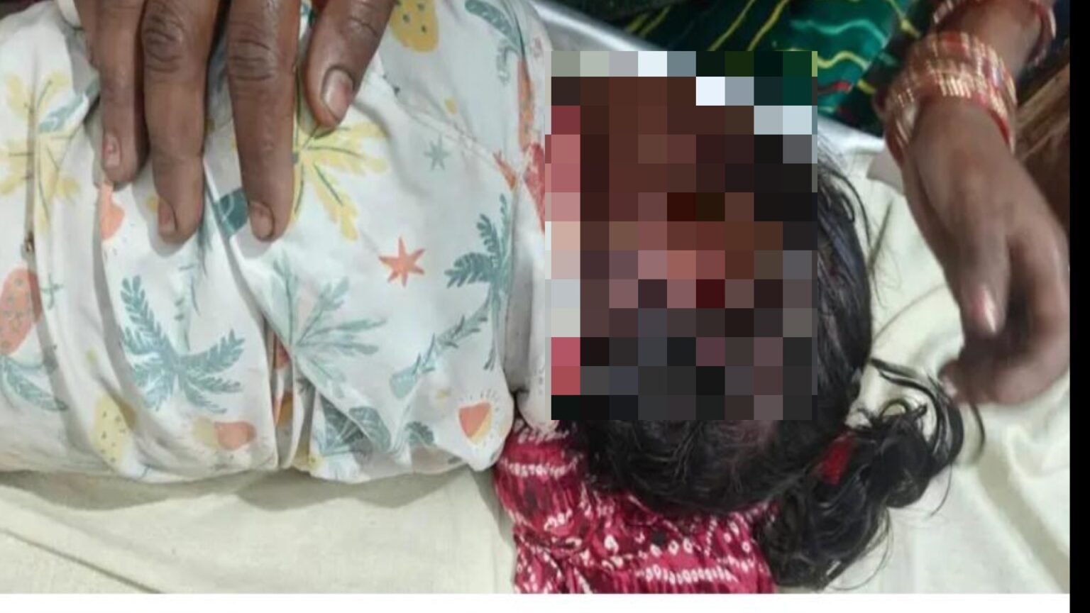 परिजनों की बहादुरी से बची मासूम की जान o9