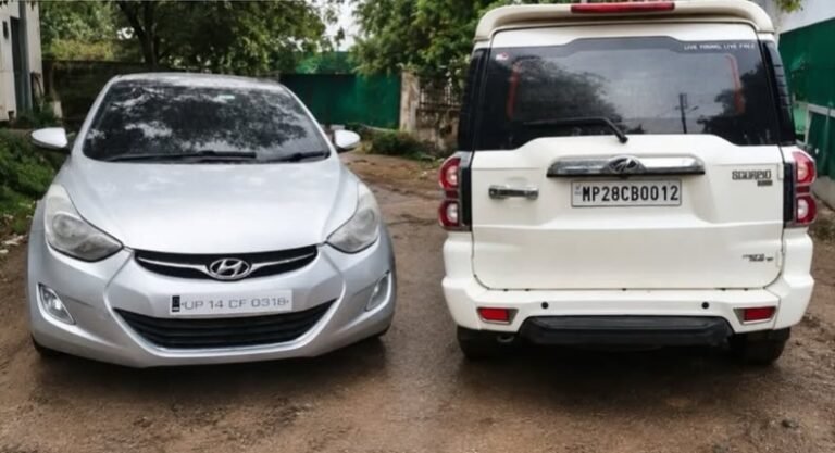 पोदार स्कूल के पीछे जुए की महफिल पर कोतवाली पुलिस का छापा, 12 जुआरी गिरफ्तार; 35,800 नकद और लग्जरी कारें जब्त 1dda6e4a 5323 440a bde4 0ad505676450