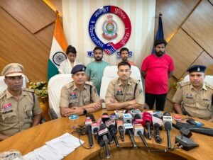 *1 साल पुराने अंधे कत्ल का पर्दाफाश: अवैध संबंध के चलते पत्नी ने ही रची थी पति की हत्या की साजिश, 4 गिरफ्तार* WhatsApp Image 2026 06 01 at 17.48.18