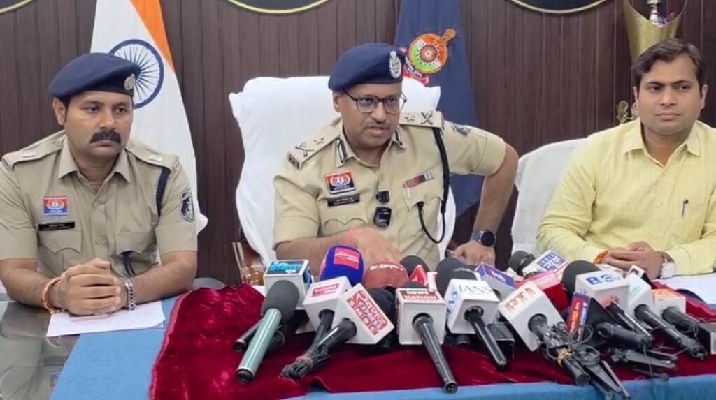 कलेक्टर ओर जिला दण्डाधिकारी शिवम वर्मा की बड़ी कार्रवाई WhatsApp Image 2026 06 03 at 09.22.09