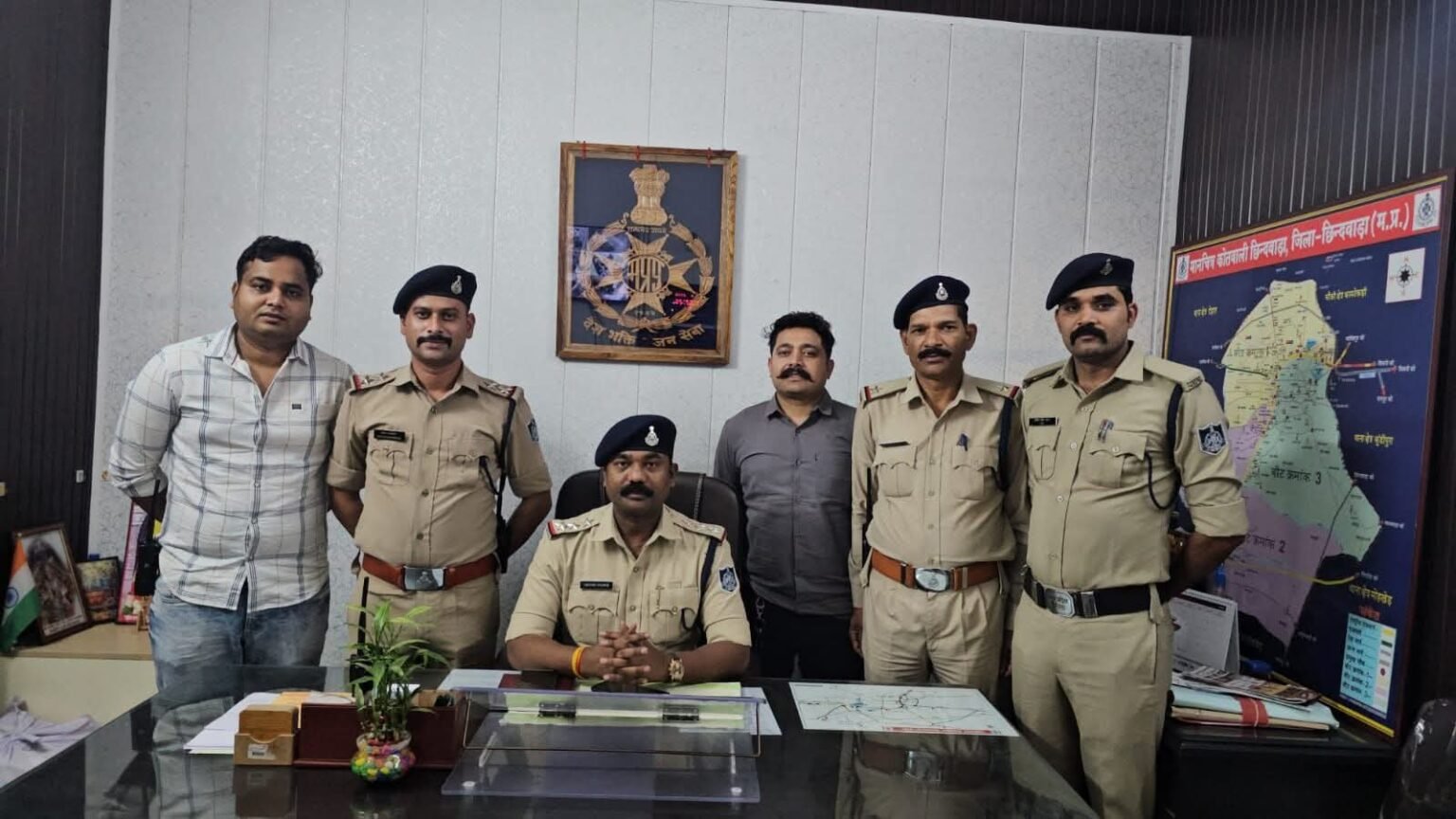 *छिंदवाड़ा कोतवाली पुलिस: निर्माणाधीन अस्पताल भवन से चोरी हुए कॉपर वायर बरामद, दो आरोपी गिरफ्तार* WhatsApp Image 2026 06 06 at 19.19.55