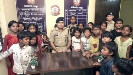 *रायपुर कमिश्नरेट: उरला के एएचपी कॉलोनी में नवीन पुलिस सहायता केंद्र का शुभारंभ, क्षेत्रवासियों को मिलेगी त्वरित सुरक्षा* WhatsApp Image 2026 06 07 at 10.33.21
