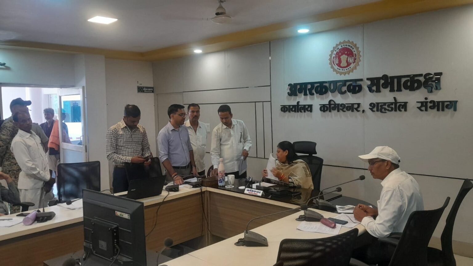 *बड़ा वित्तीय फ्रॉड: GNS Financial Services कंपनी पर लाखों की धोखाधड़ी का आरोप, पीड़ितों ने पुलिस से लगाई न्याय की गुहार* WhatsApp Image 2026 06 13 at 13.39.49