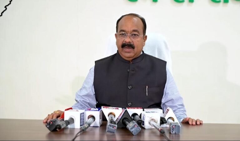 छत्तीसगढ़ के नगरीय निकायों में अधोसंरचना विकास के लिए ₹1.14 करोड़ से अधिक मंजूर, डिप्टी सीएम अरुण साव ने दी स्वीकृति bf3c95cc 2d3b 4e2e 9d30 6274c742b335