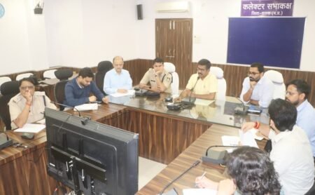 सड़क सुरक्षा समिति की बैठक में विभिन्न बिंदुओं पर हुई चर्चा WhatsApp Image 2026 07 09 at 14.35.17